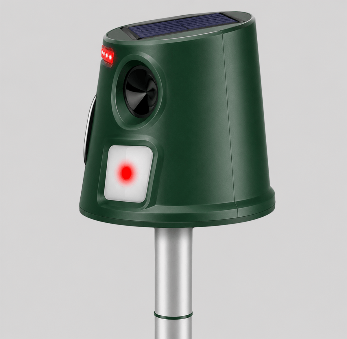 Hiking Camping 360 degree solar ultrasonic pest repellent for outdoor animals