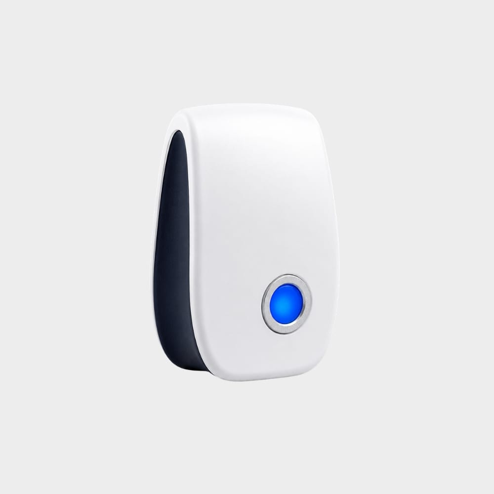 Hiking Camping ultrasonic pest repeller plug in pack for home use